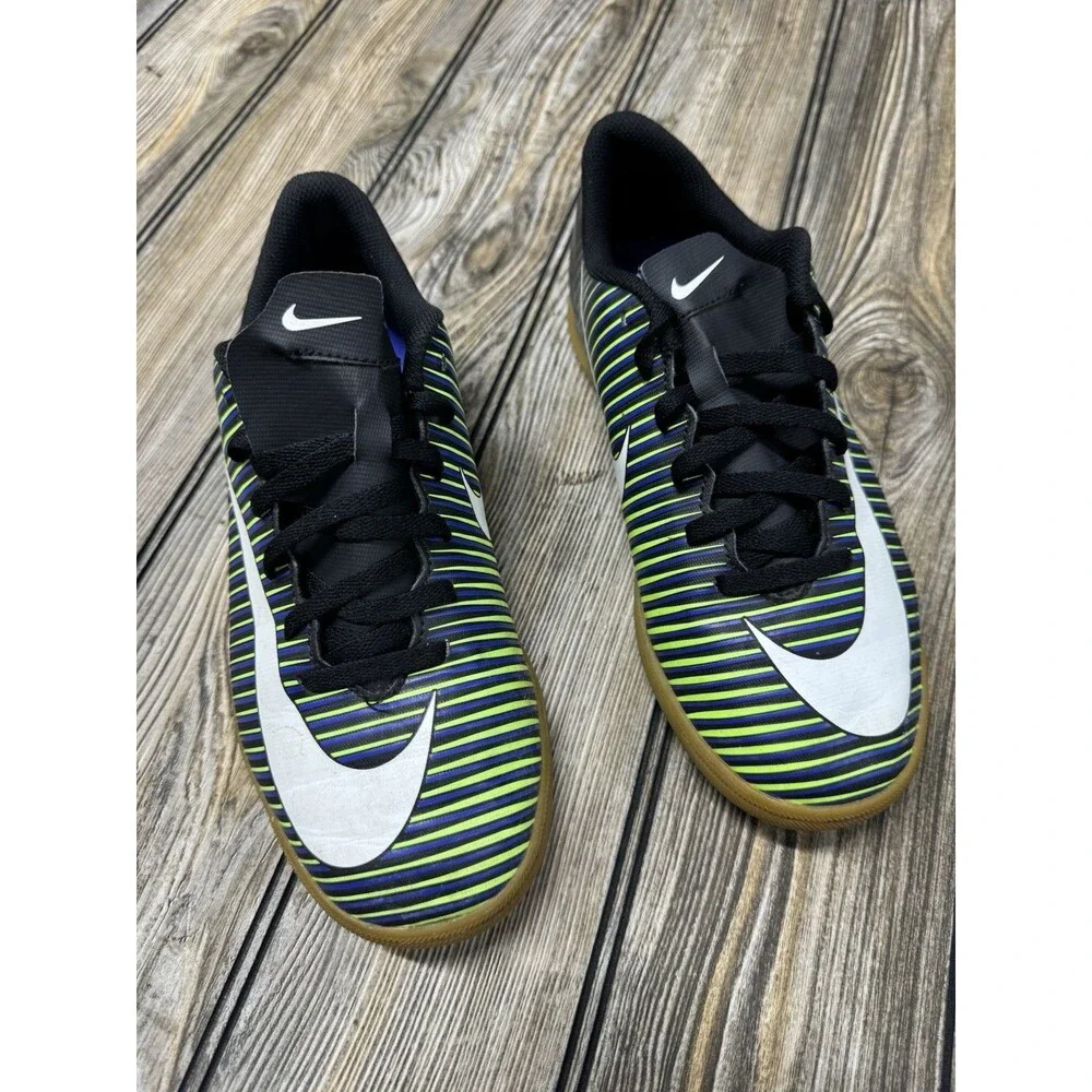 Nike Jr Mercurial Vortex (831953-013) indoor soccer 6 youth Kids 6Y
